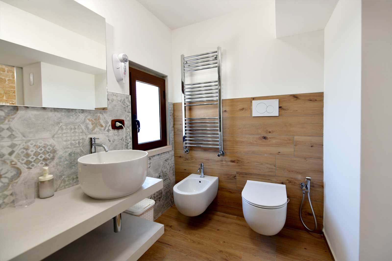 bagno camera matrimoniale